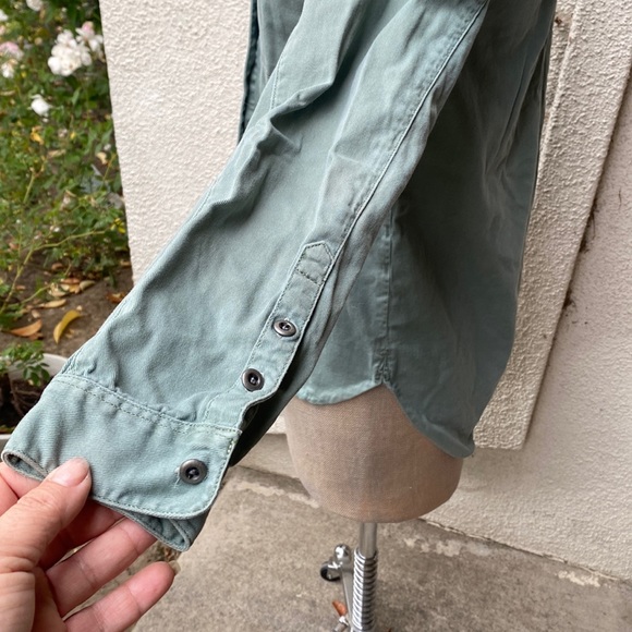 Madewell fabulous jacket shirt with great pockets & buttoned down front - Picture 6 of 12